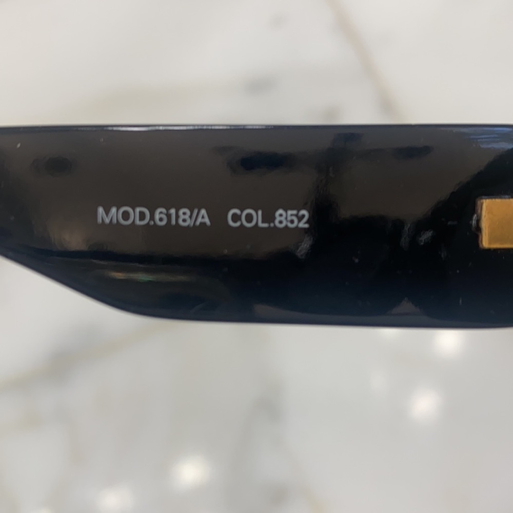 Versace Medusa Sunglasses AUTHENTIC VINTAGE RARE - Picture 10 of 11